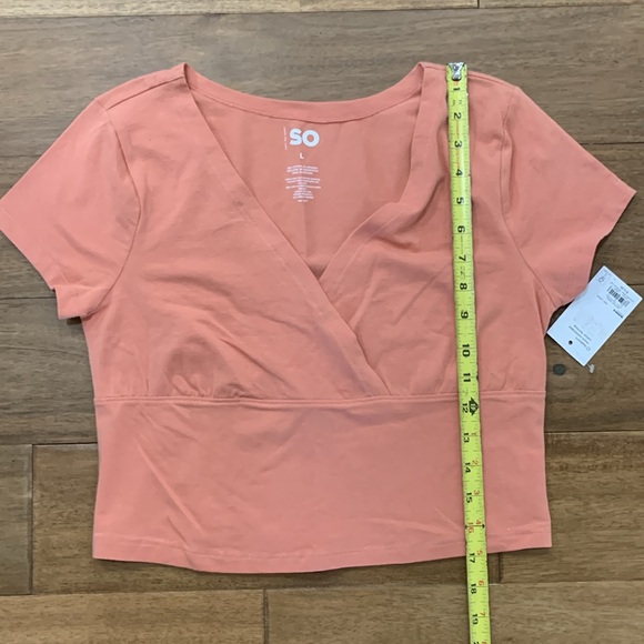 Kohls SO  Cropped Blush Crème Tee - Picture 4 of 5